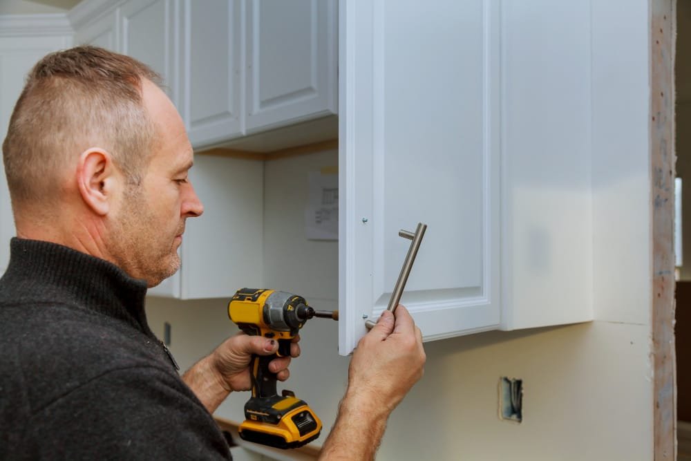 Cabinet Restoration Contractor in Mica ID